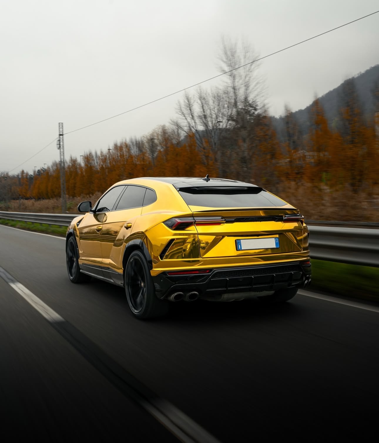 Laborghini Urus, fotografia 7 di 9